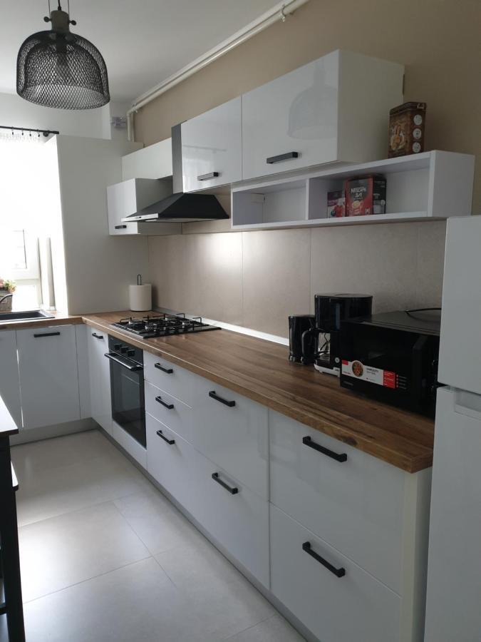 Qualis Apartament2 Apartment Brasov Bagian luar foto