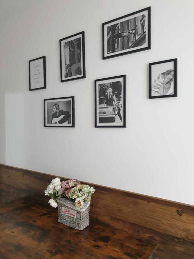 Qualis Apartament2 Apartment Brasov Bagian luar foto